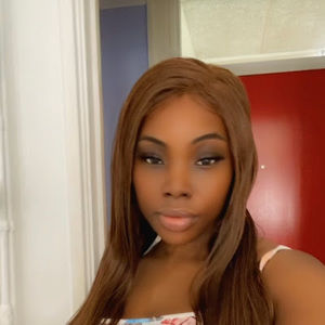 Meet your Posher, Tajaè